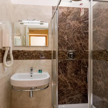 Hearth 3* Rome