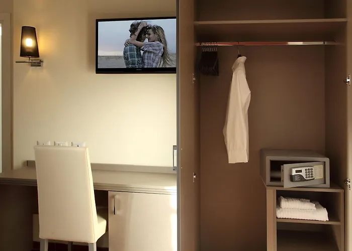 Hearth Hotel Hotel 3*