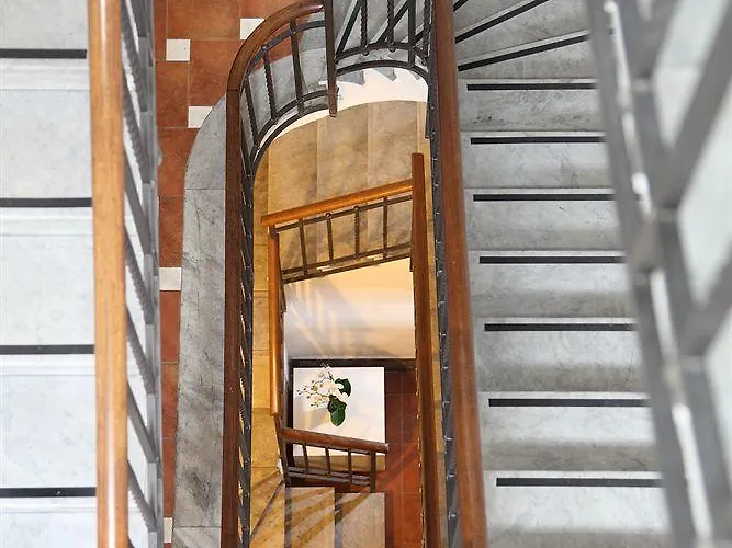 Hotel Hearth Hotel 3*