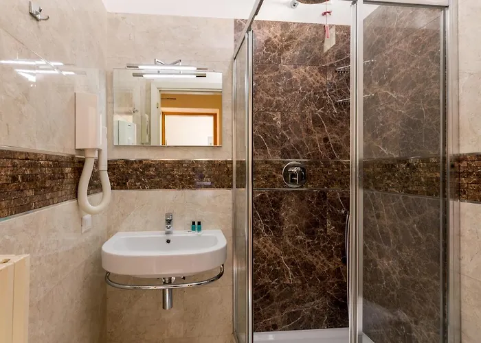 Hearth Hotel 3* Rome