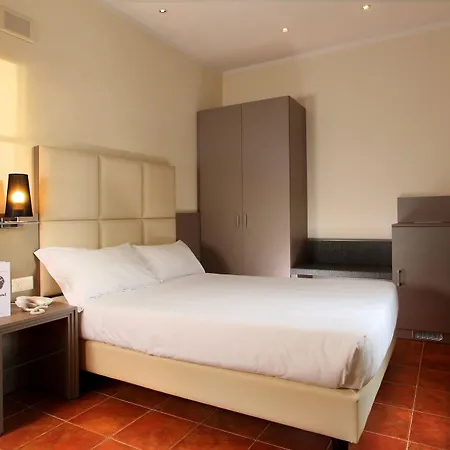 Hearth Hotel