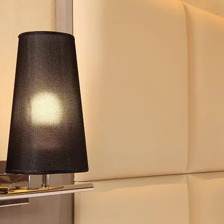 Hearth Hotel 3*