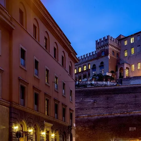 Hearth Hotel 3*